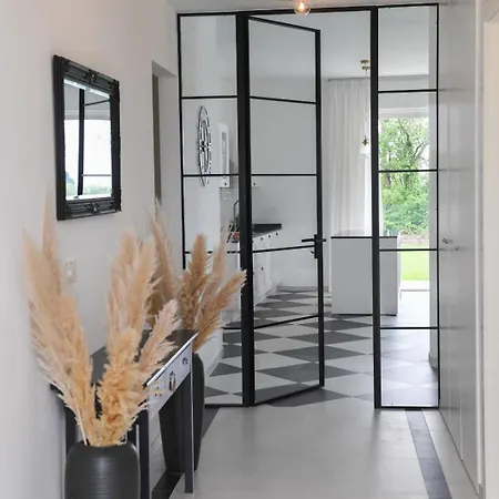 New Tosca Villa
